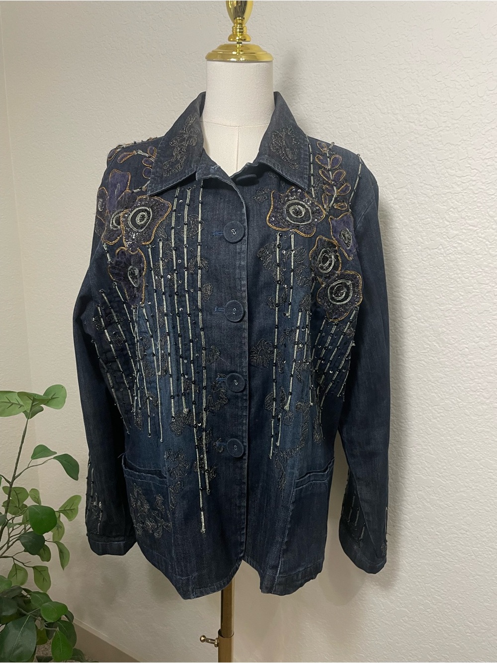 Chico’s Y2K Embellished Denim Jacket Beaded Sequin Floral Embroidery Size 2 (XL)